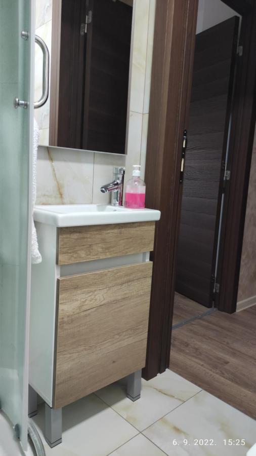 Centar_Park Apartment อารันเยโลวัคส์ ภายนอก รูปภาพ